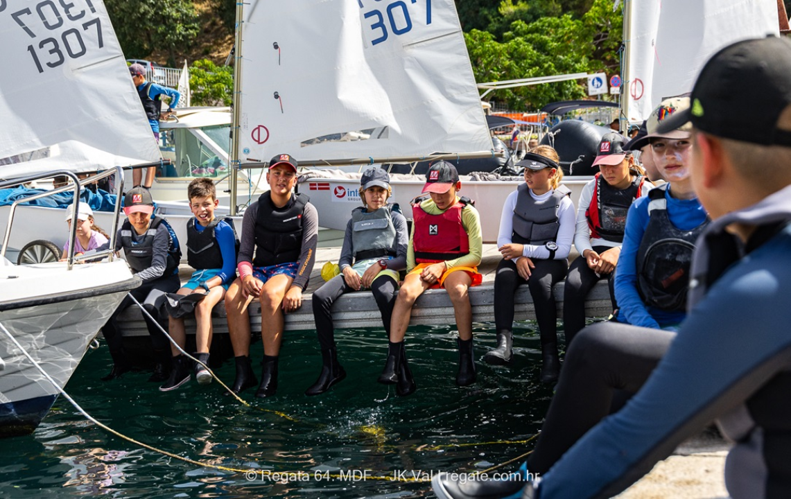 Jakov Blinja iz Jedriličarskog kluba Šibenik najbolji na Valovoj festivalskoj regati optimista