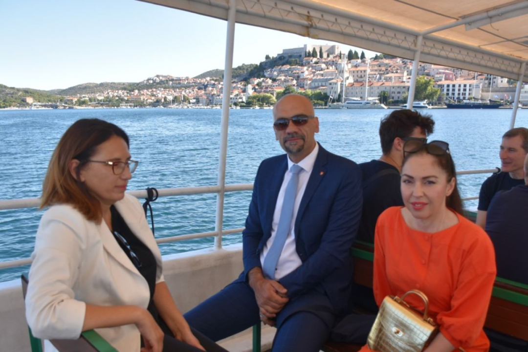 Najbolje na školskim natjecanjima Županija je nagradila iznosima od 100, 150 i 200 eura