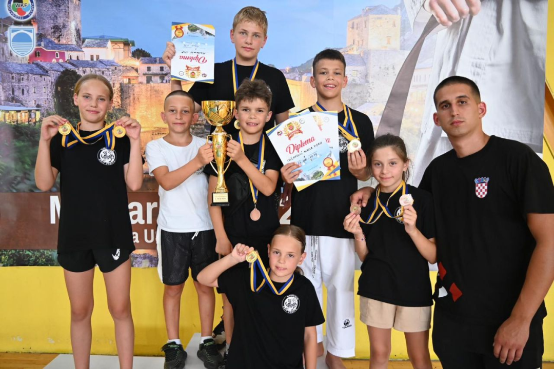 Tišnjanski karataši iz Mostara se vratili s deset medalja