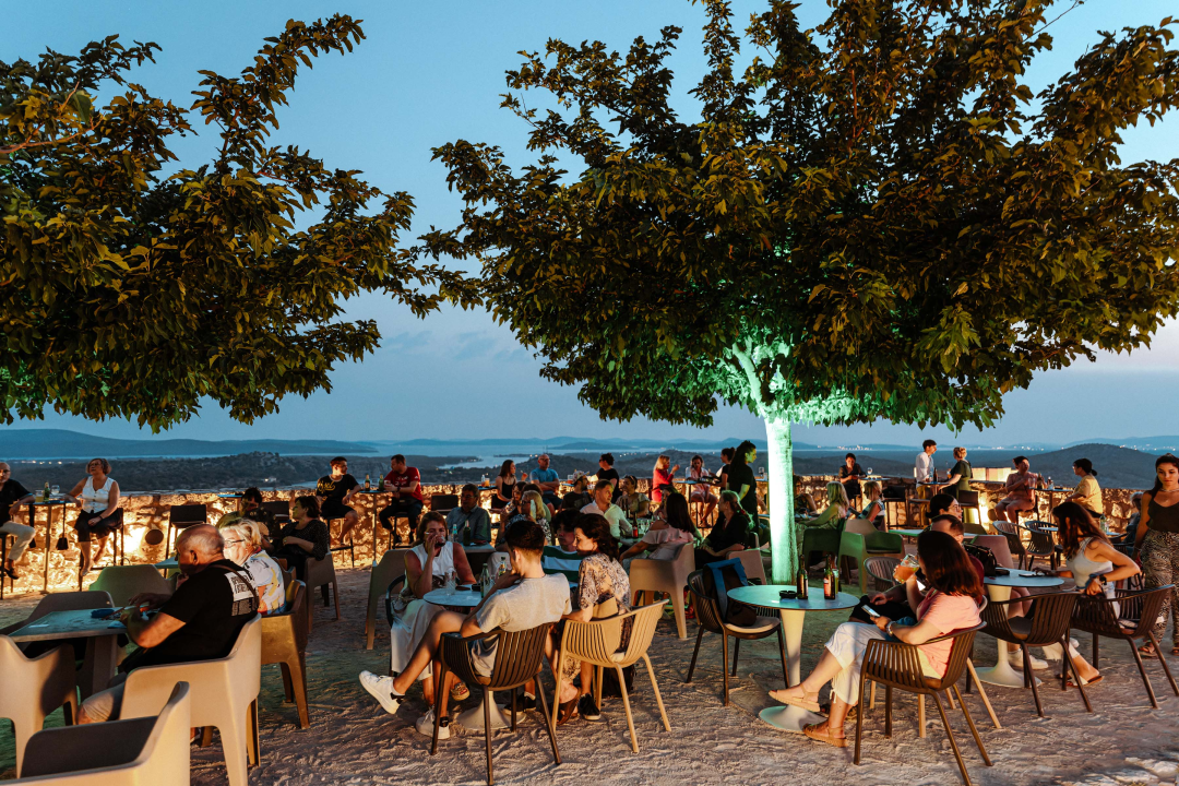 Marius Preda na Baroneu oduševio jazz koncertom na cimbalu 