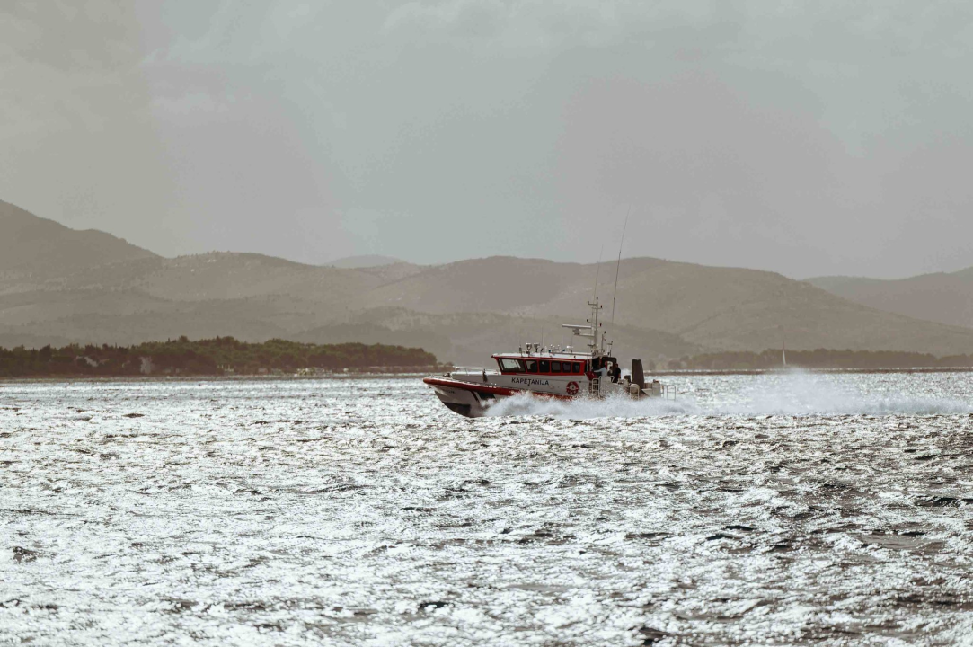 Propeler brodice odrezao nogu mladoj ženi (23), skiper kazneno prijavljen