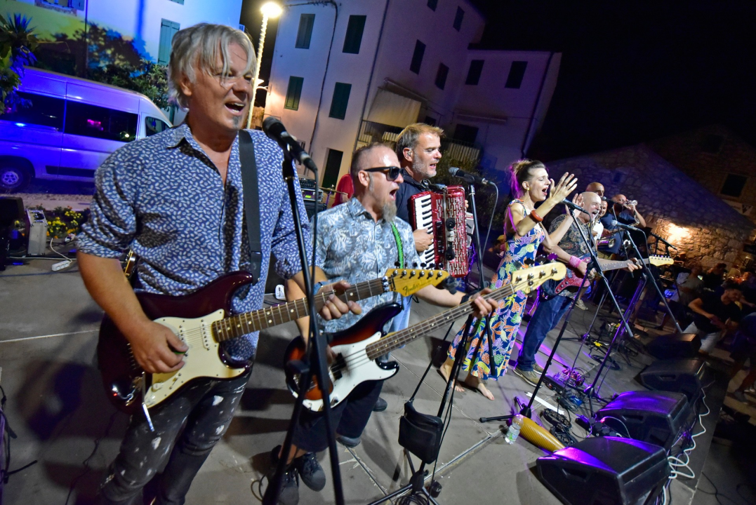 Gustafi u Betini napravili feštu za pamćenje