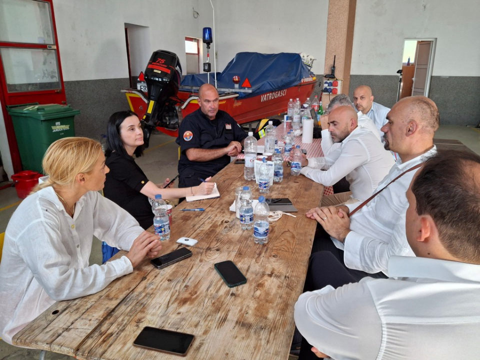 Ministrica Marija Vučković obišla opožareno područje NP Krka i skradinskog zaleđa