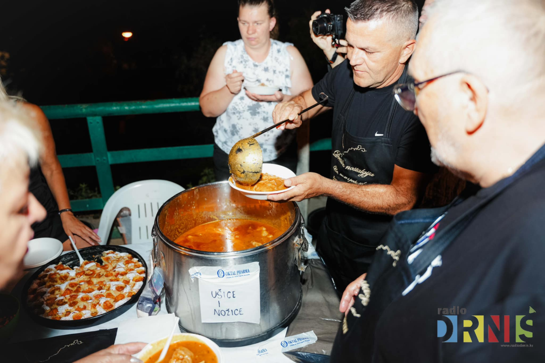 U Drnišu održana fešta od spize i pisme