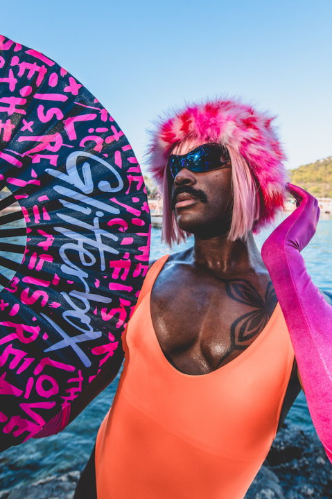 Defected Croatia: Pet tisuća partijanera uživalo u Tisnom 