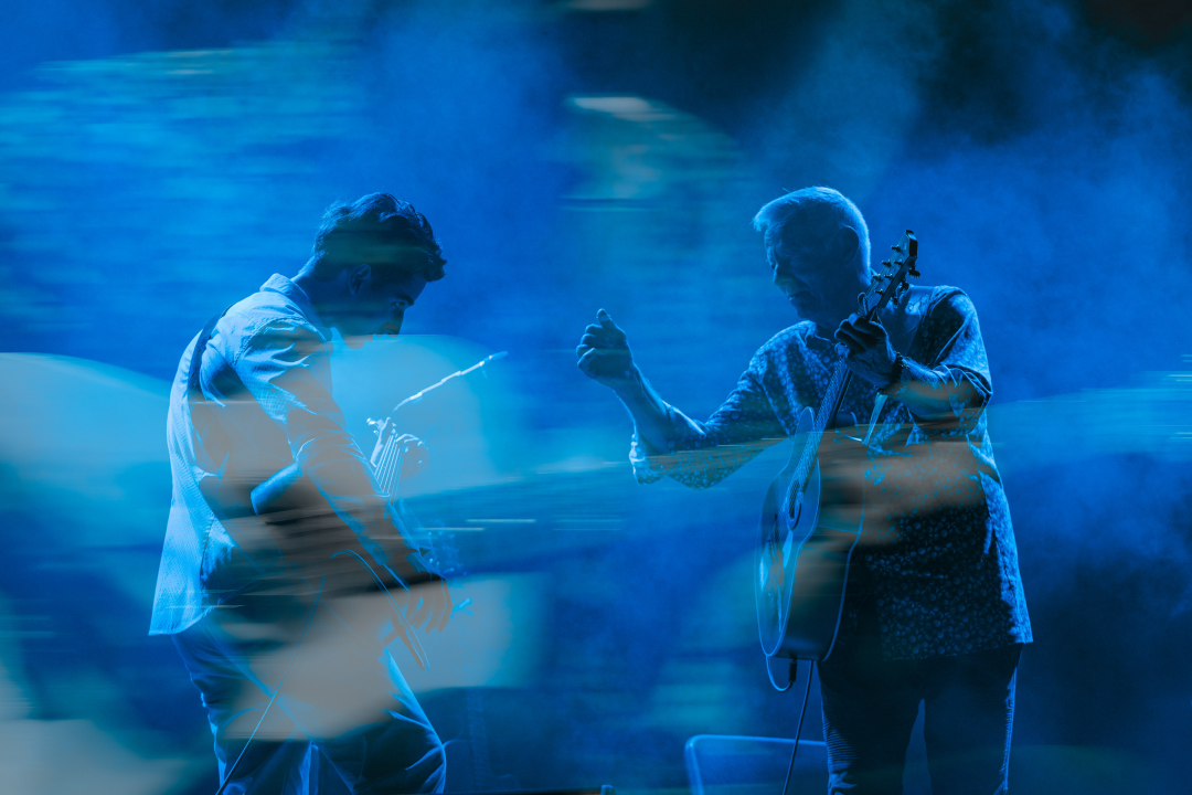 Gitaristička legenda Tommy Emmanuel na Mihovilu oduševio sviranjem tri dionice istovremeno 