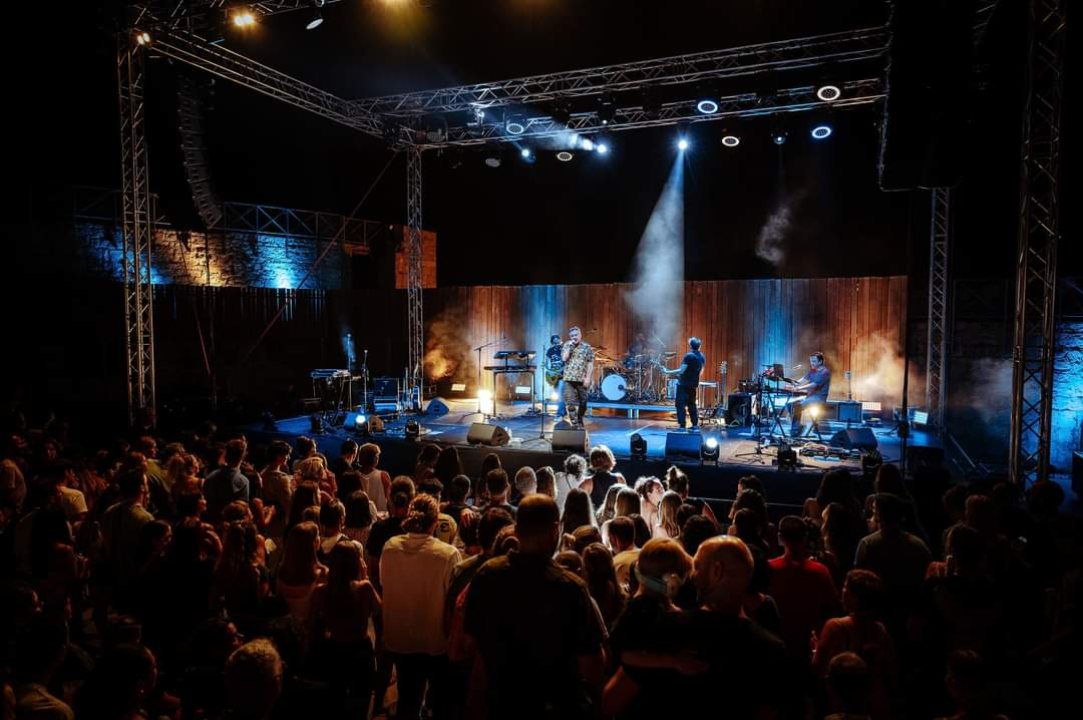 Spektakl na tvrđavi sv. Mihovila: Uz Štuke i Pipse oduševila se šibenska publika