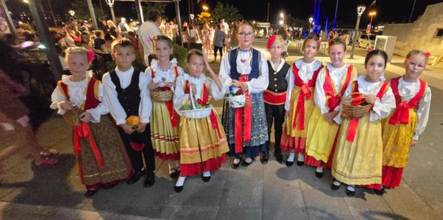 U Jezerima održana tradicionalna  Fešta o' smokav' 