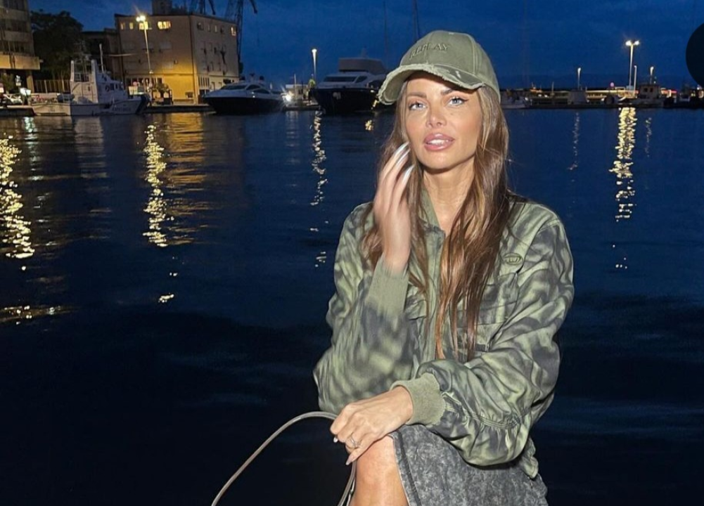  Nikolina Pišek moli pomoć za ozlijeđenog rogozničkog labuda: 'Teško se kreće'