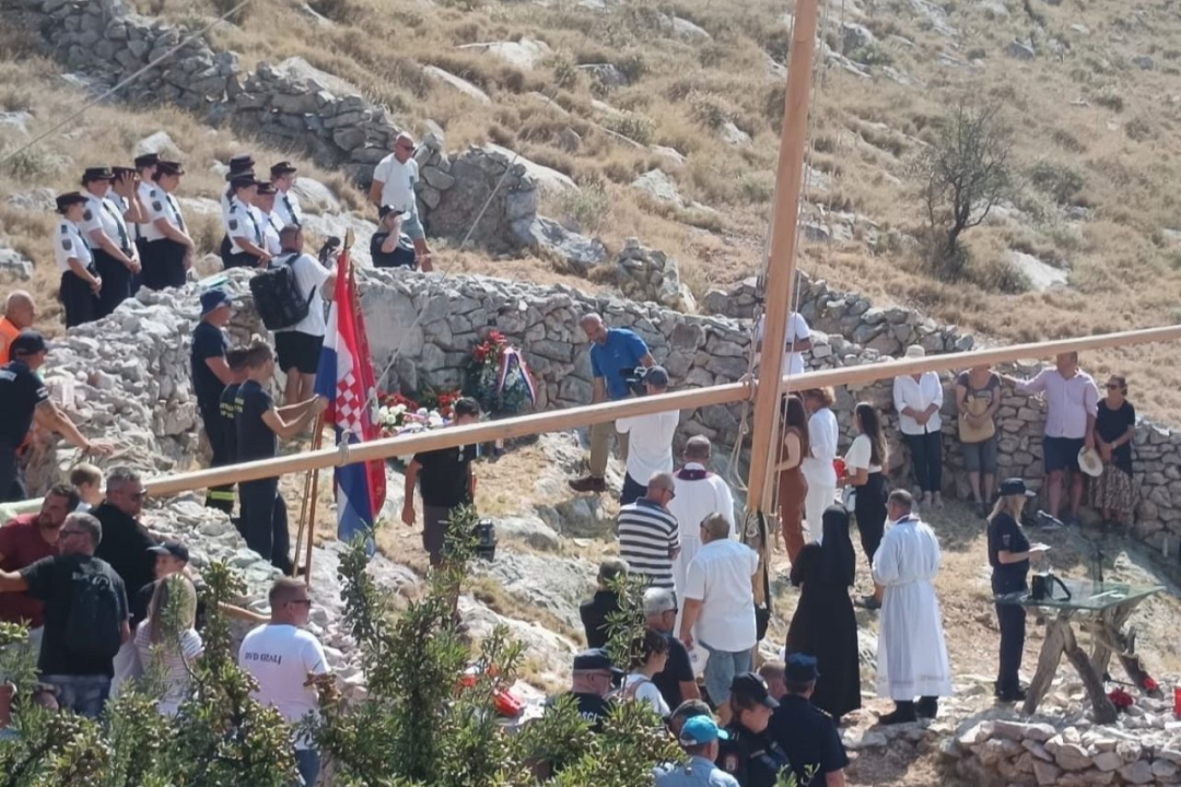 Na Kornatu obilježena 17. obljetnica najveće tragedije u povijesti hrvatskog vatrogastva