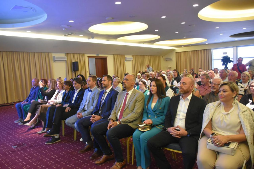 Primošten proglašen najboljom turističkom destinacijom na Jadranu