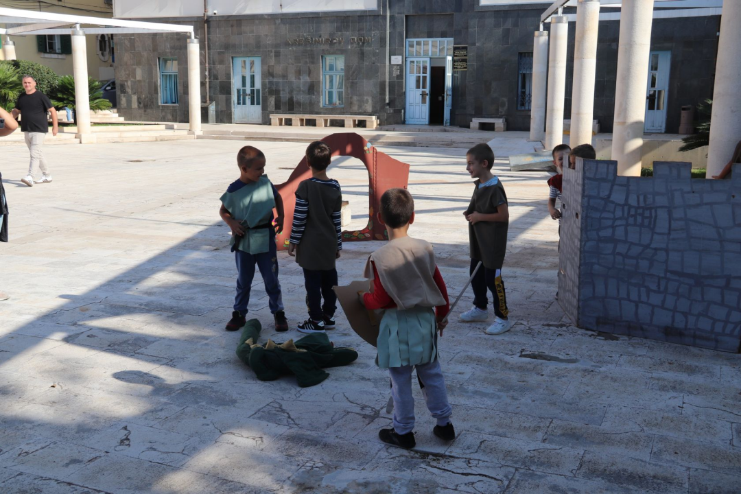 Mališani iz šibenskih vrtića glazbom, plesom i igrom obilježili Dan grada