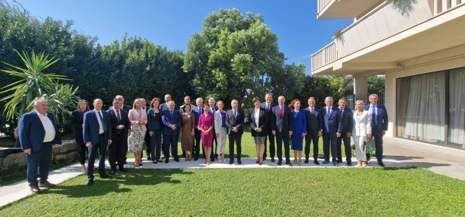 Župan Jelić na jubilarnoj sjednici Izvršnog odbora Hrvatske zajednice županija u Solinu