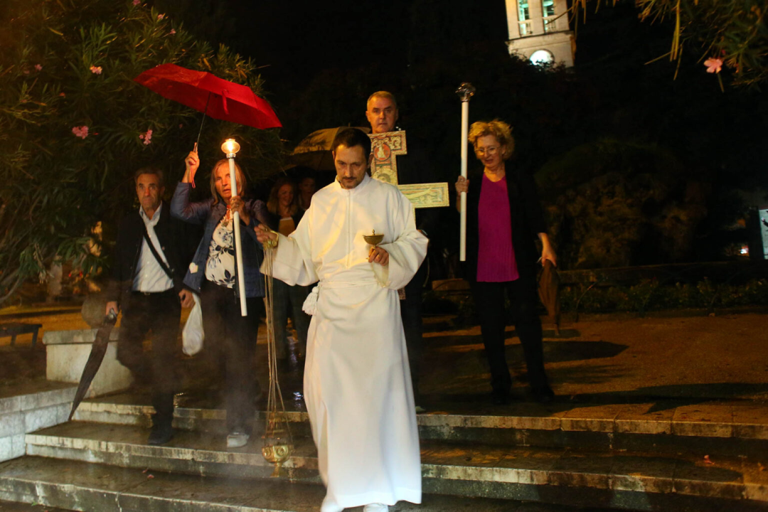 U centru Šibenika održana procesija s relikvijama svetog Frane