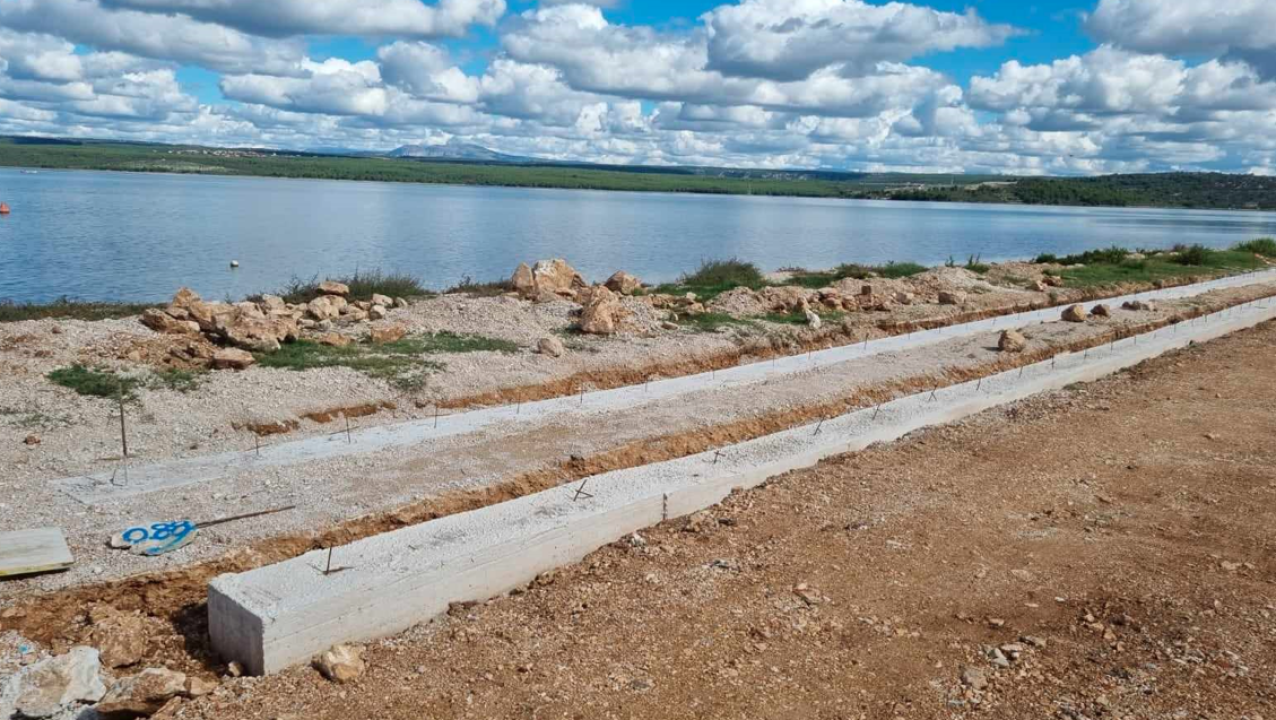 Raslinjani će uskoro imati novu plažu: Počeli radovi na šetnici sv. Mihovila