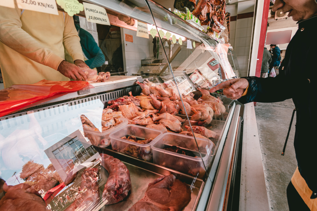 Pridružite se uhodanoj ekipi: Delikatese Petrović traže pojačanje na šibenskoj pijaci