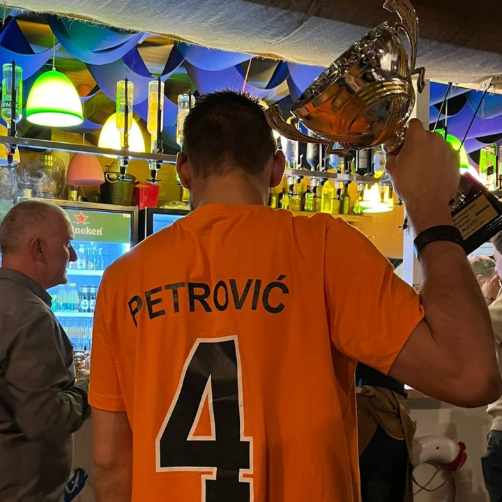 Tomislav Stančić prvak Hrvatske, plasirao se na Svjetsko prvenstvo barmena u Južnoj Koreji 