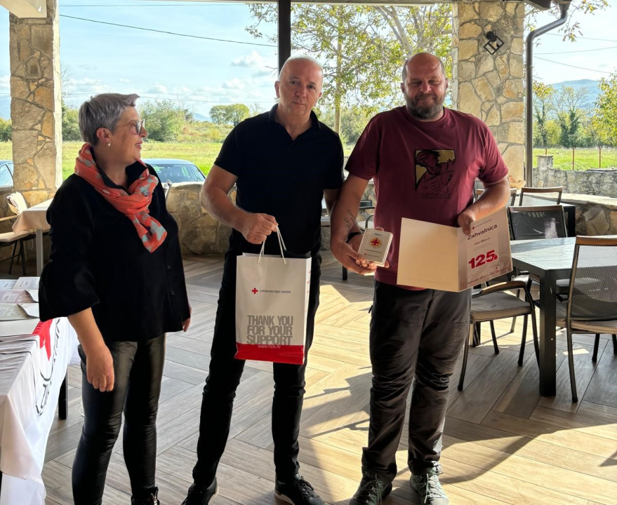 Njihova plemenitost spašava živote: U Drnišu obilježen Dan darivatelja krvi