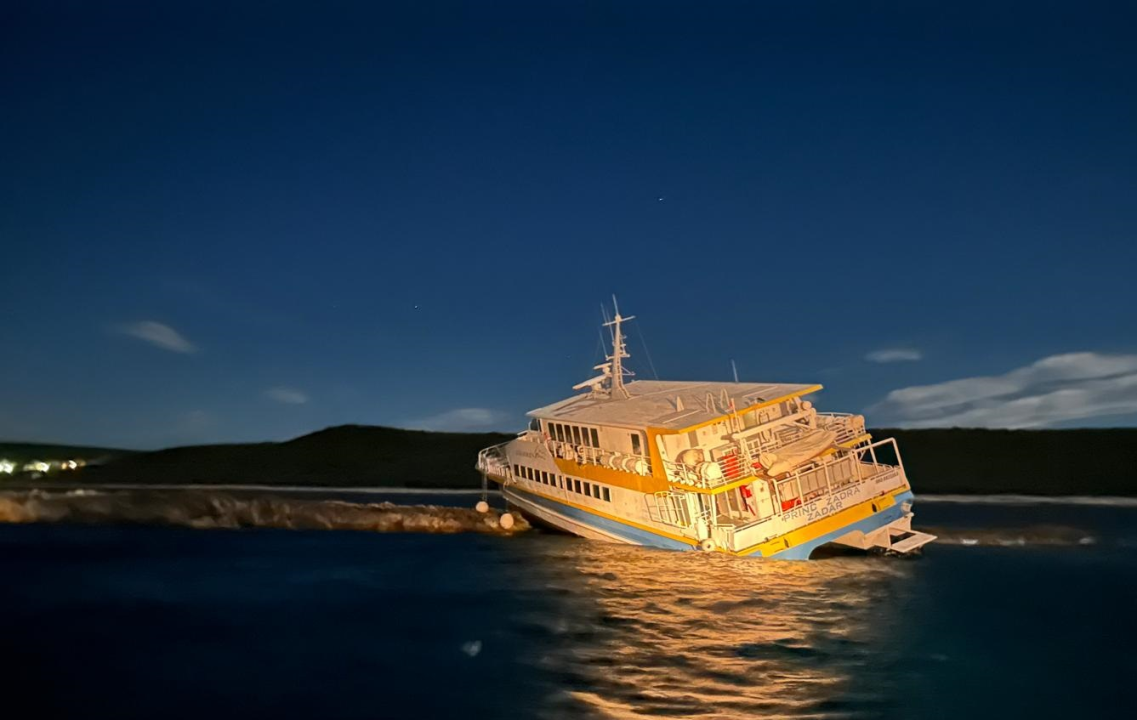 Dramatično nasukavanje kod Premude: Putnici s katamarana spašeni i medicinski zbrinuti