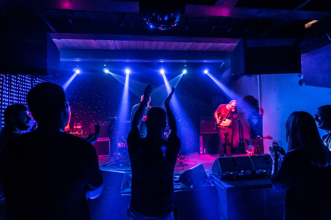 Riječki glasni rock u Šibeniku: One Possible Option predstavlja novi album u Azimutu