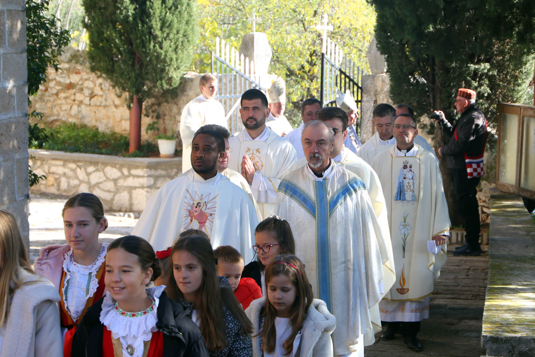 U Jezerima proslavljen blagdan Gospe od Zdravlja