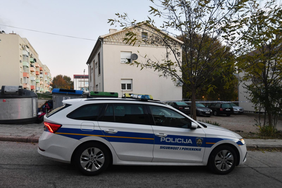 Tragedija na zabavi u Kninu: U eksploziji bombe poginuo mladić, četvero mladih teže ozlijeđen