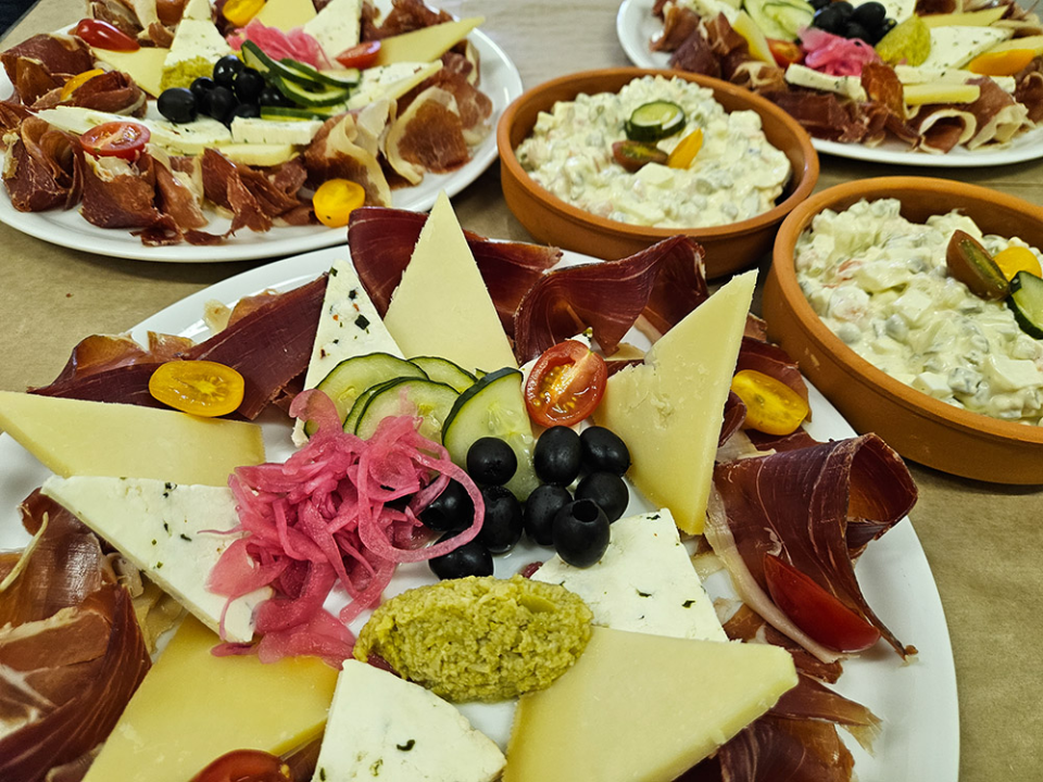 Počastite se ovu blagdansku sezonu uz popuste u Hespu!