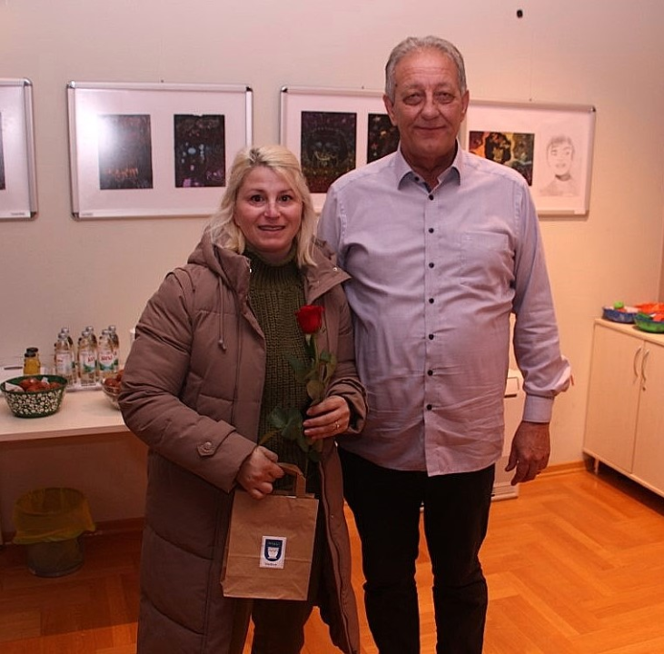 Babyboom u Vodicama: Ove godine 90 novorođenih, gradonačelnik poklonio eure i prigodne darove