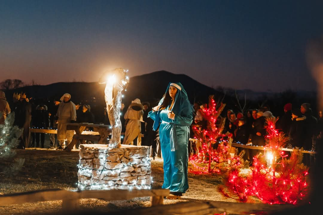 U Čavoglavama uprizorene žive jaslice. Pogledajte kako je bilo