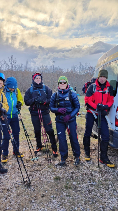 Mihovilovci i ove godine organizirali uspon na Dinaru za sv. Stjepana