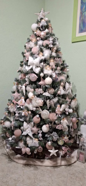 Provjerite tko su pobjednici izbora za naj jelku!