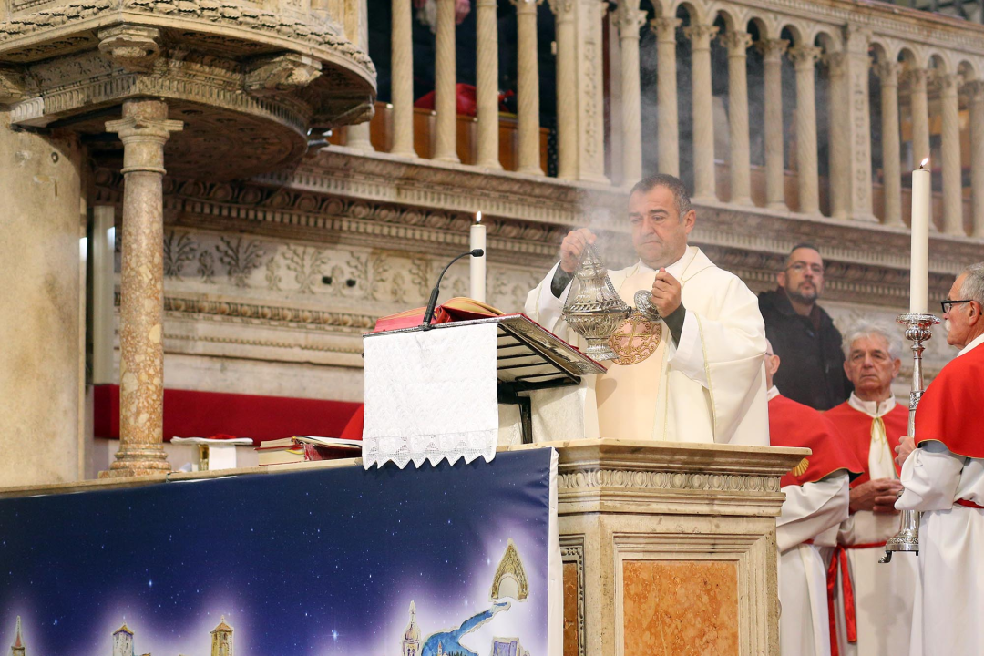 Šibenski biskup Tomislav Rogić predvodio novogodišnje svečano misno slavlje