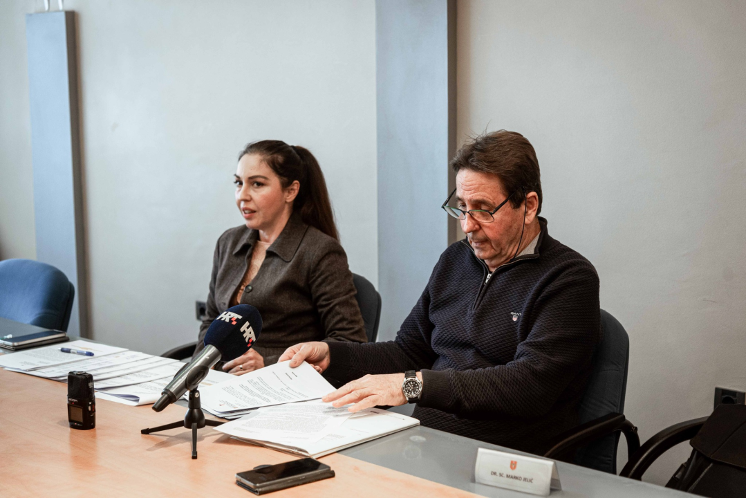 Petrina najavio žurno sazivanje Skupštine zbog spornog sporazuma o sufinanciranju domova za starije