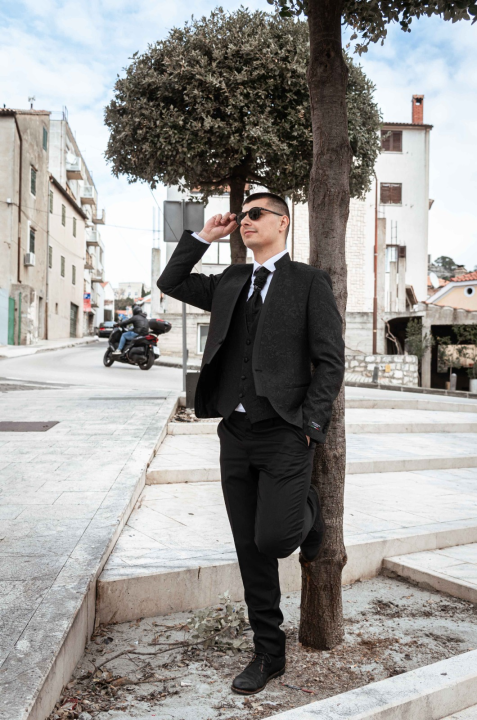 FOTO Sezona maturalnih plesova je tu: Zablistajte uz Gentlemen Style!