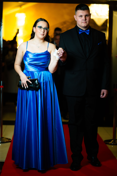 FOTOGALERIJA Zavirite na maturalni ples Industrijsko-obrtničke škole Šibenik (1)