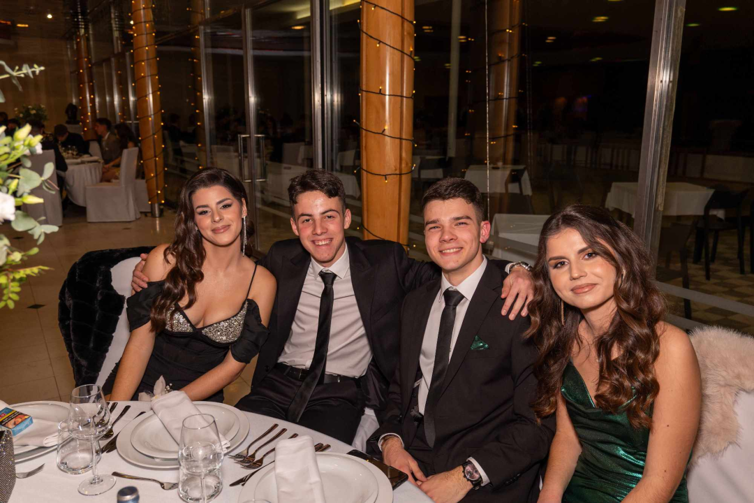 Zavirite na maturalni ples šibenske Ekonomske škole (3)