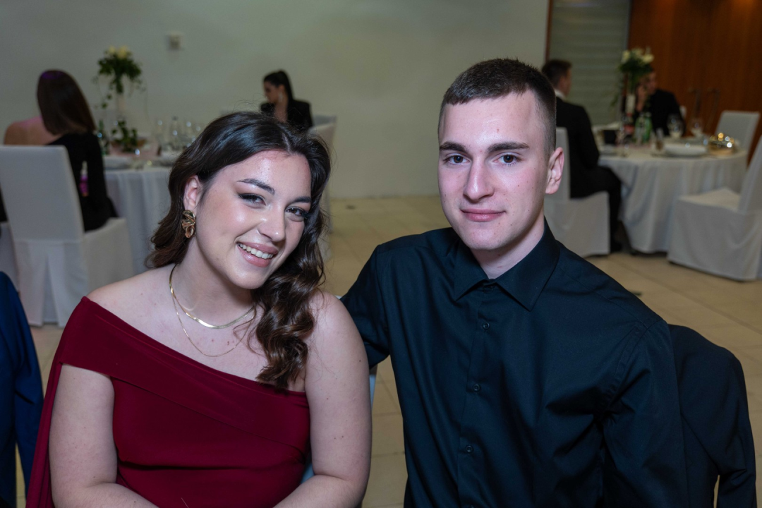 Zavirite na maturalni ples šibenske Medicinske škole (2)