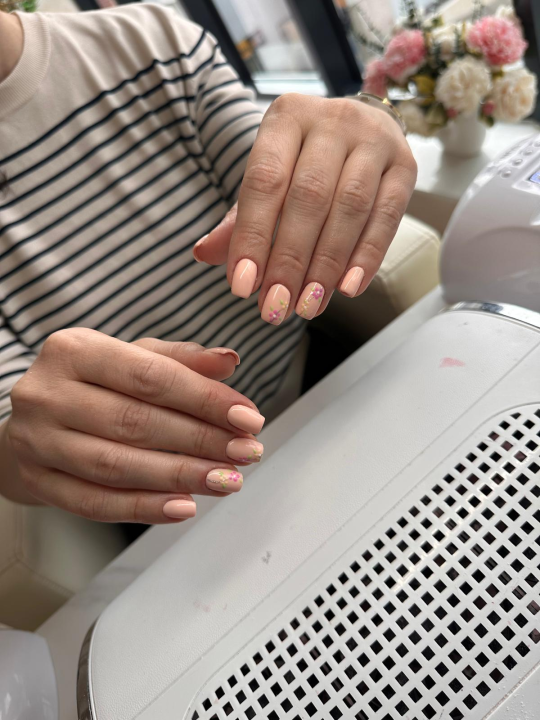 FOTO Beauty Clinic by Tamara proširila svoj tim: Nova stručnjakinja za savršene nokte!