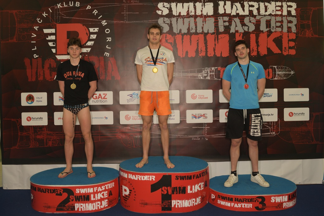 FOTO: Srziću dva zlata i norma za Europsko juniorsko prvenstvo, Pešić uzela tri medalje kod početnika