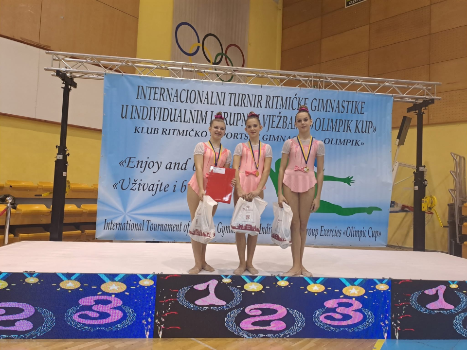 FOTO: Zlatni trio šibenskih ritmičarki na međunarodnom natjecanju 'Olimpik Cup'