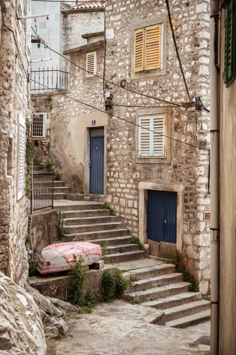 Dolac – povijesna duša Šibenika s mediteranskim šarmom