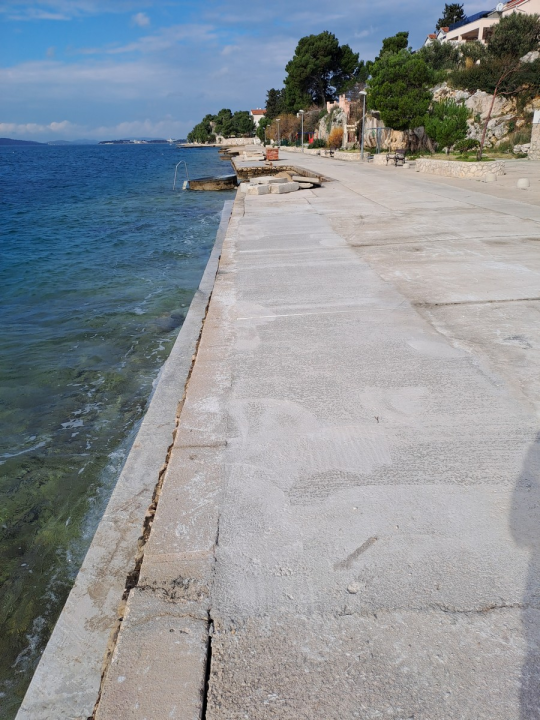 Završeni radovi na sanaciji pomorskog dobra u Brodarici, Grebaštici, Zablaću i na Jadriji