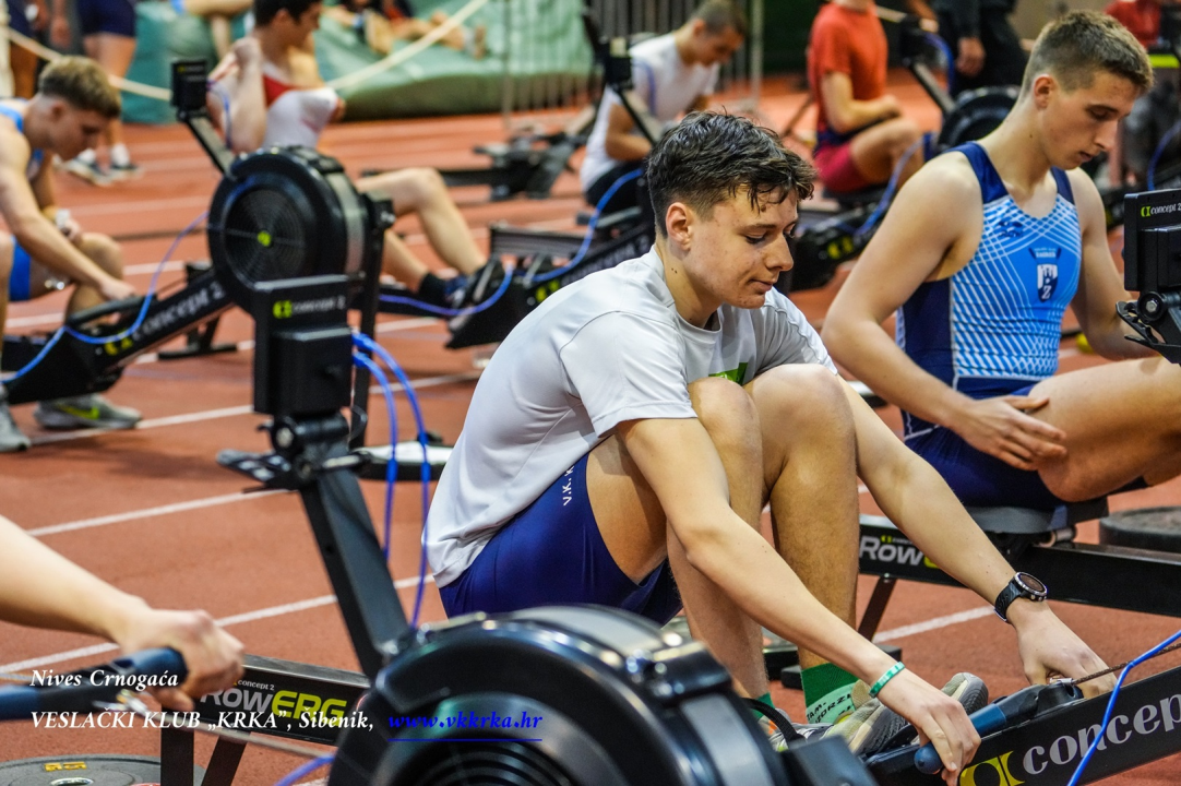 FOTO: Veslači Krke na Prvenstvu Hrvatske na ergometru: Šimi Grubišiću bronca i 21 sekundu bolji rezultat