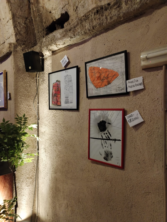 Zvonimir Vila i njegovi 'Vilenjaci' napunili Azimut: Otvorena izložba radova djece iz Centra 'Šubićevac'