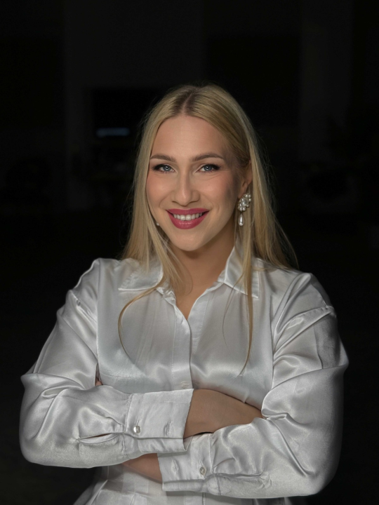 FOTO Od edukacije do karijere iz snova: Kako je Katarina pronašla svoj poziv u salonu Myroslave Rusnak