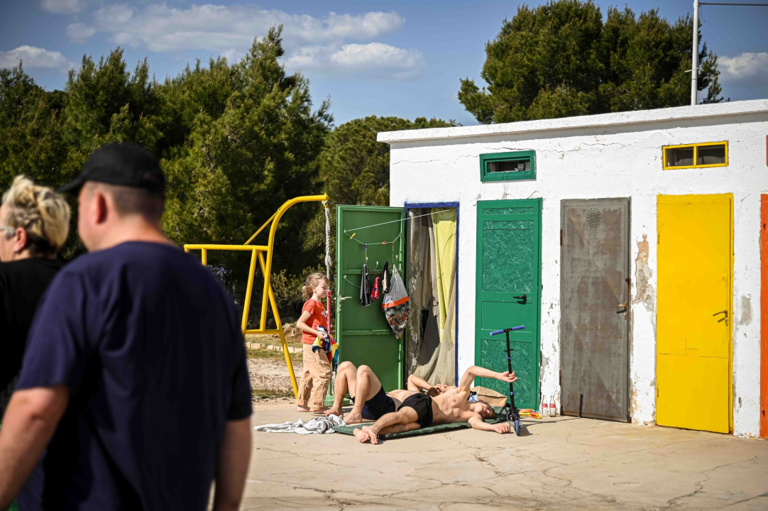 Prvosvibanjska fešta na Jadriji: Neki to vole vruće zagrijali publiku, na Fenikse još stignete