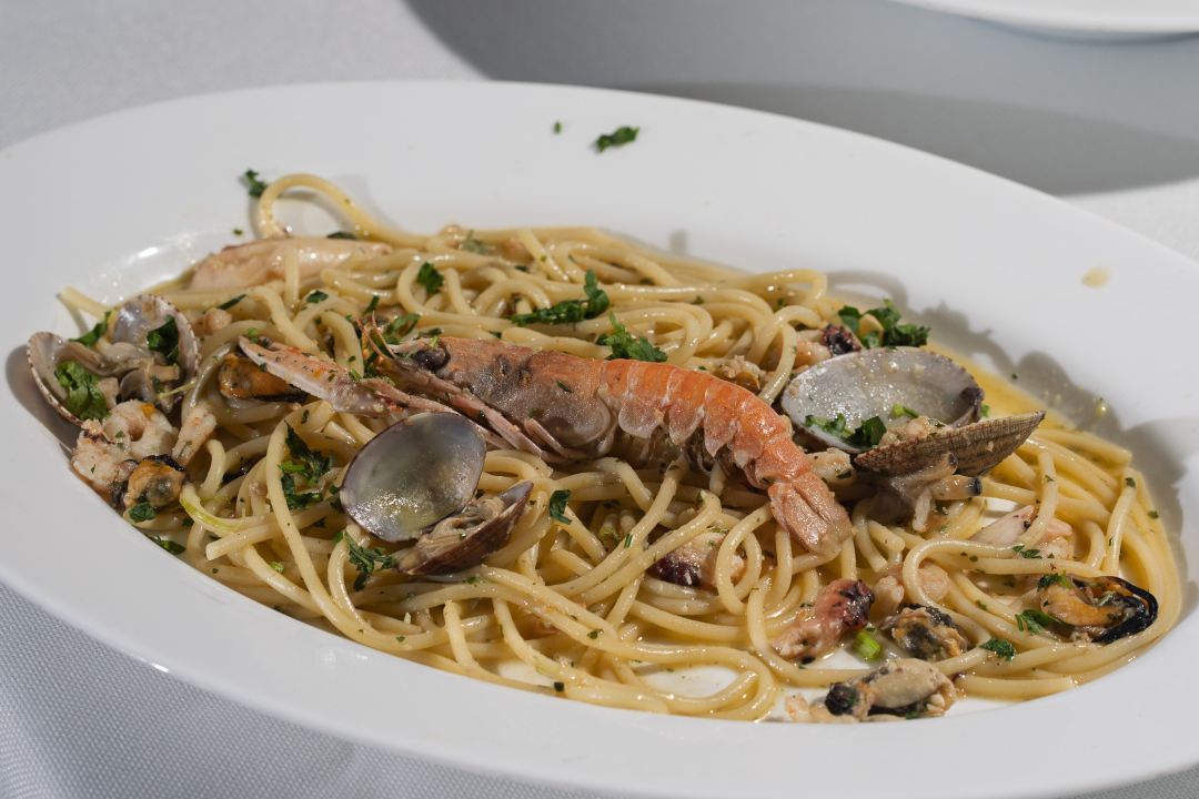 FOTO Doživite okus Dalmacije na pijatu u Konobi Oli!