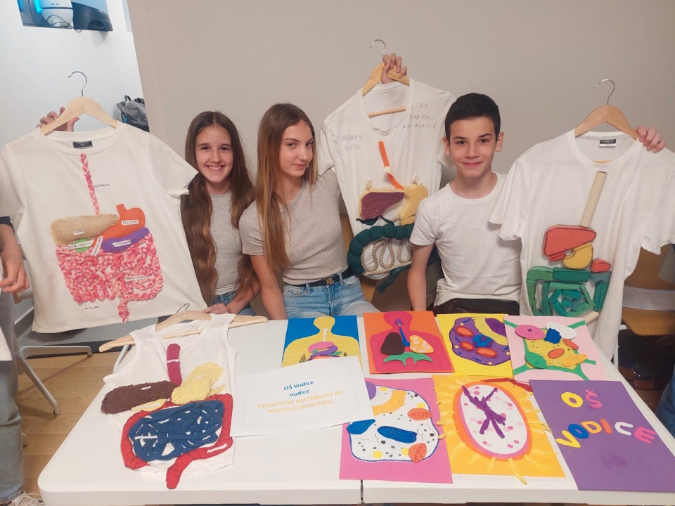 u Posjetiteljskom centru 'Kanal sv. Ante' znanost okupila učenike, mentore i profesore iz cijele županije 