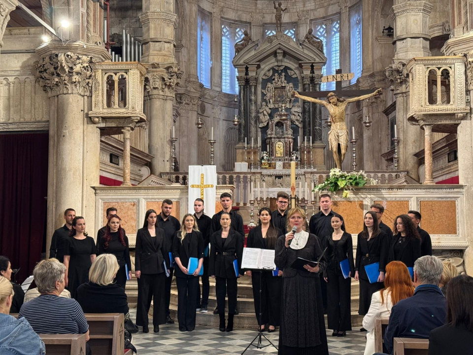 Exultate, Jubilate: Koncert duhovne glazbe ispunio šibensku katedralu