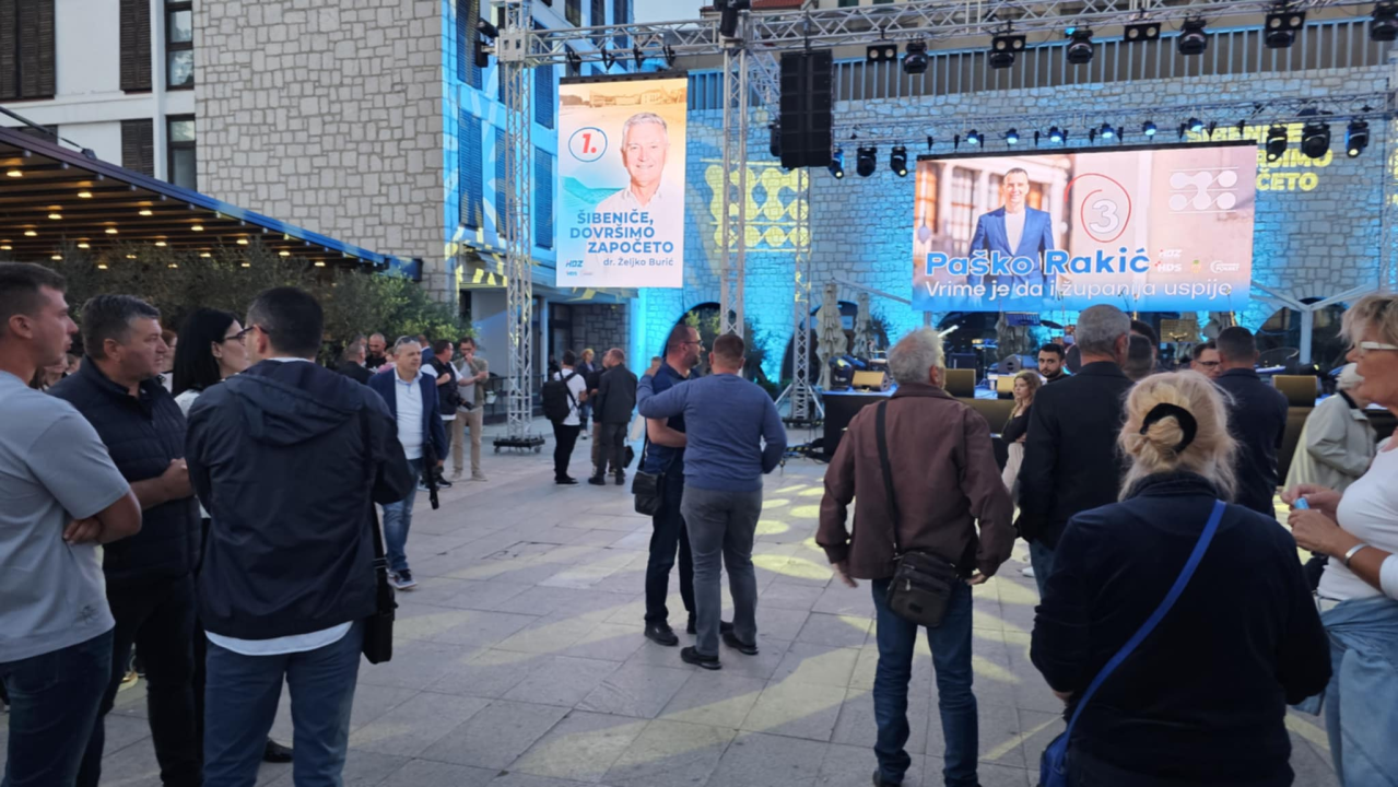 HDZ Šibensko-kninske županije proslavio 35. obljetnicu: Finale slavlja uz šibenski koncert 'Četiri Tenora' 